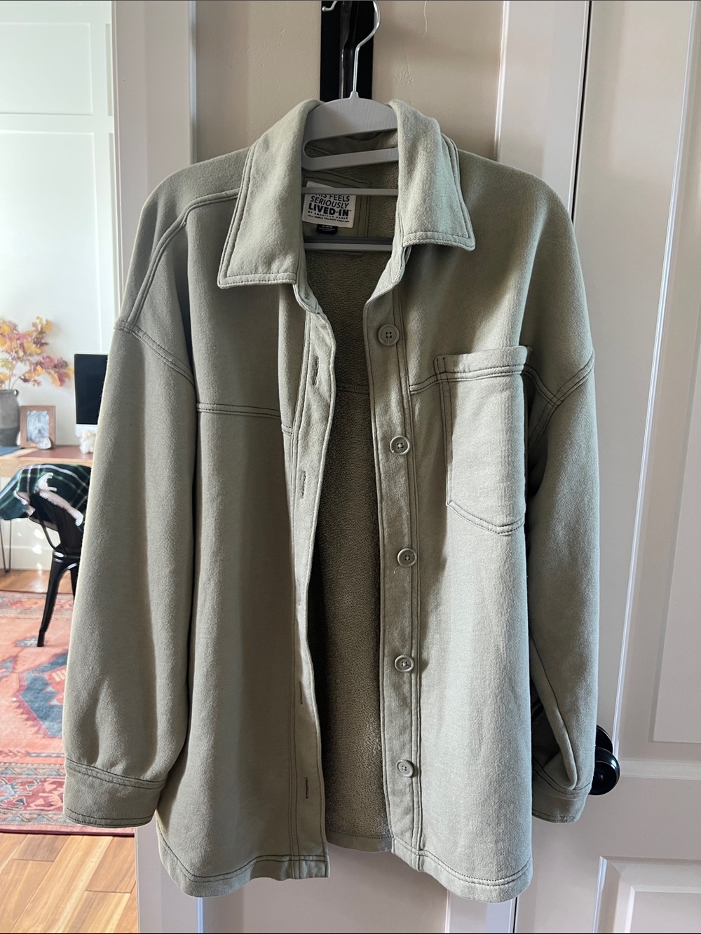 American Eagle Outfitters Olive Green Lightweight Button-Up